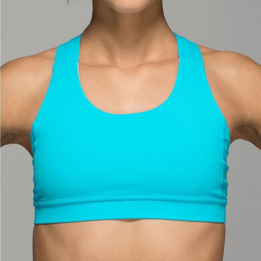 Lululemon All Sport Sports Bra Fresco Blue Adjustable Size 6
